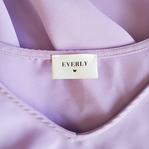Everly Lavender Bell Sleeved Dress - Picture 5 of 6